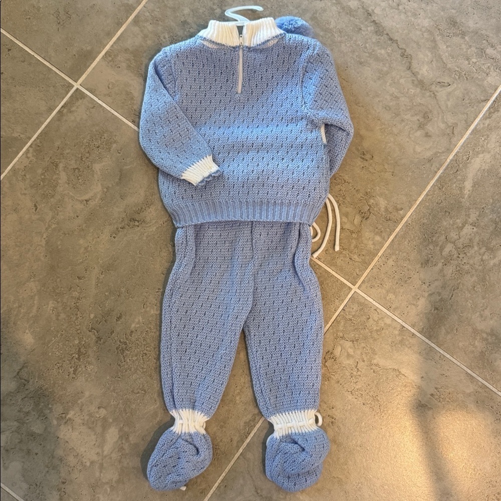 Vintage Knit Baby Outfit with Hat NWOT - Picture 5 of 6